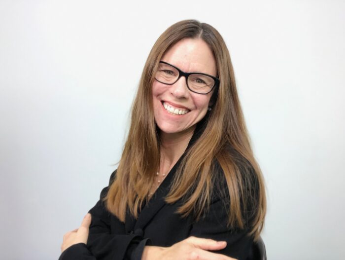 Josiane Caron Santha